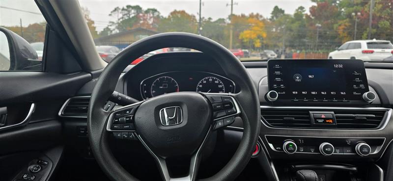 Honda Accord LX CVT 2019