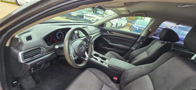 Honda Accord LX CVT 2019