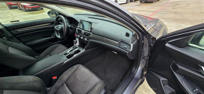 Honda Accord LX CVT 2019