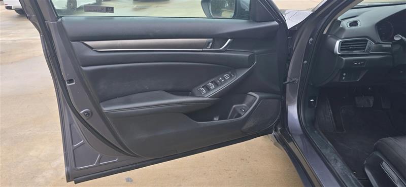 Honda Accord LX CVT 2019