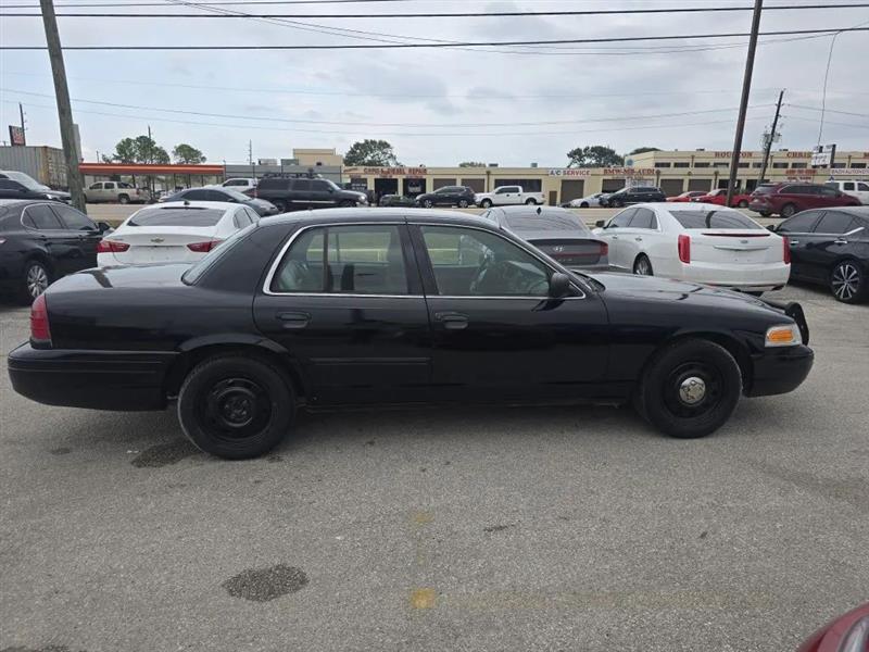 Ford Crown Victoria Police Interceptor 2009
