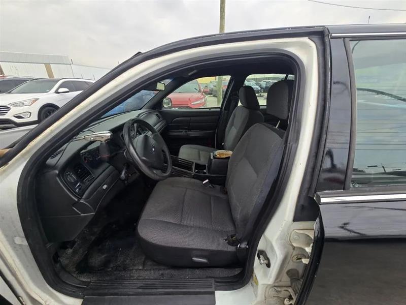 Ford Crown Victoria Police Interceptor 2009