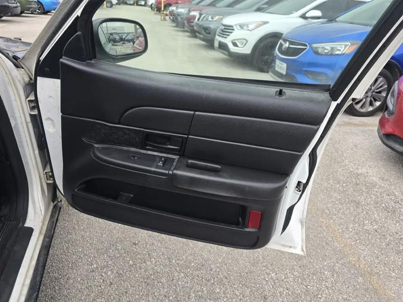 Ford Crown Victoria Police Interceptor 2009