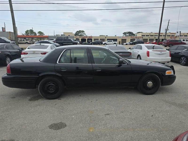 Ford Crown Victoria Police Interceptor 2009