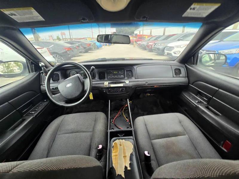 Ford Crown Victoria Police Interceptor 2009