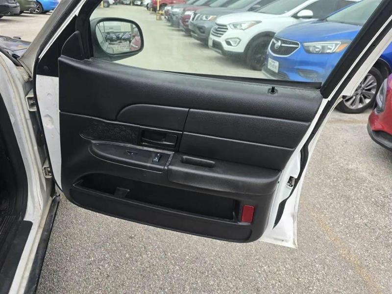 Ford Crown Victoria Police Interceptor 2009