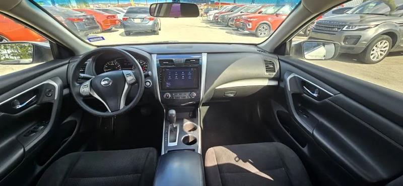 Nissan Altima 2.5 S 2014