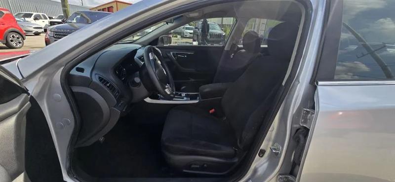 Nissan Altima 2.5 S 2014