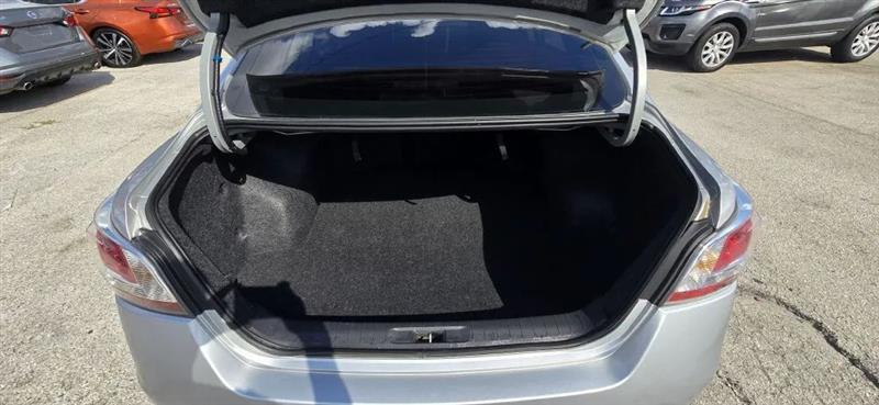 Nissan Altima 2.5 S 2014