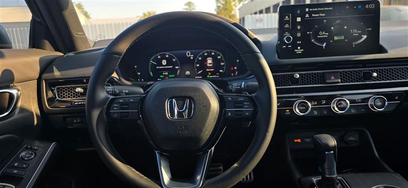 Honda Civic Sport Touring Hybrid 2025