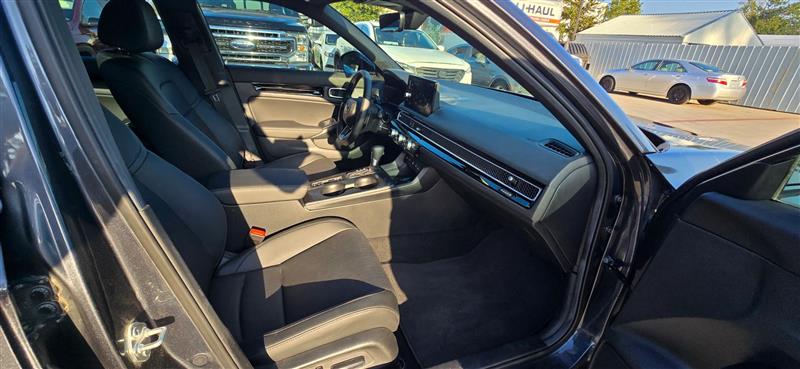 Honda Civic Sport Touring Hybrid 2025