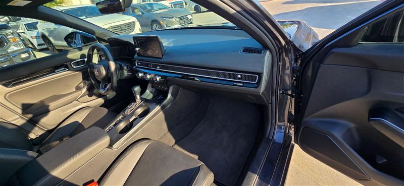 Honda Civic Sport Touring Hybrid 2025