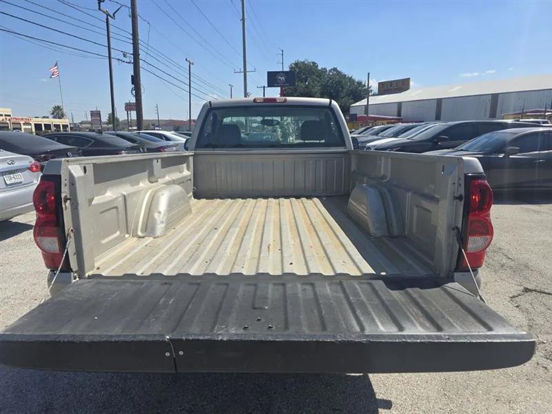 Chevrolet Silverado 1500 Work Truck Long Bed 2WD 2004
