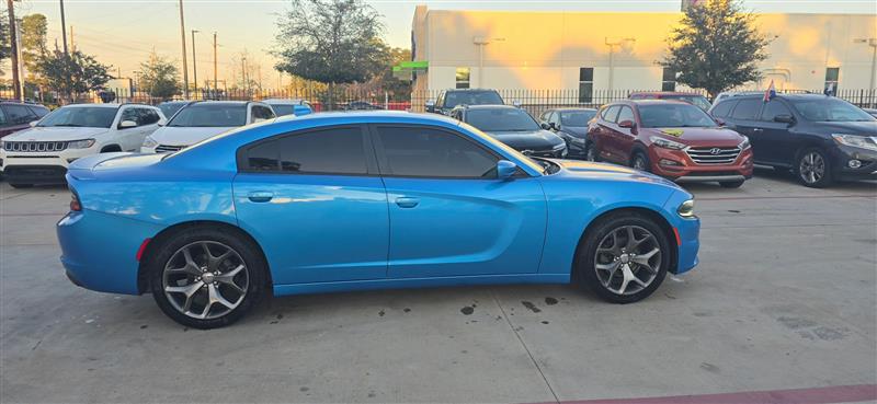 Dodge Charger SXT 2016