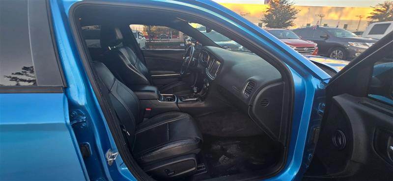 Dodge Charger SXT 2016