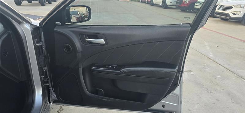 Dodge Charger SXT 2016