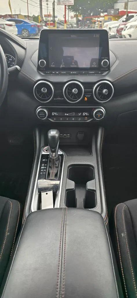 Nissan Sentra SR 2020