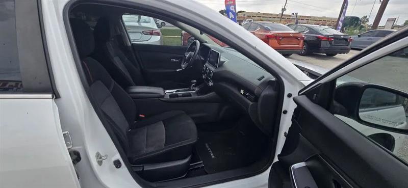 Nissan Sentra SR 2020