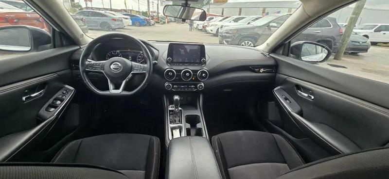 Nissan Sentra SR 2020