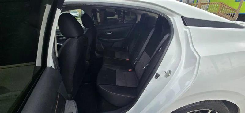 Nissan Sentra SR 2020