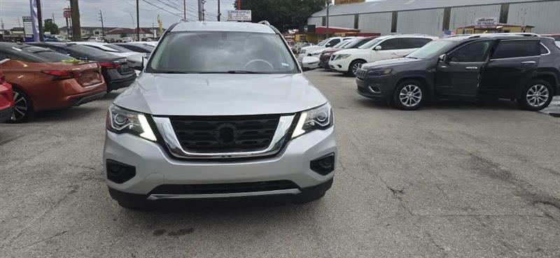 Nissan Pathfinder S 2WD 2017