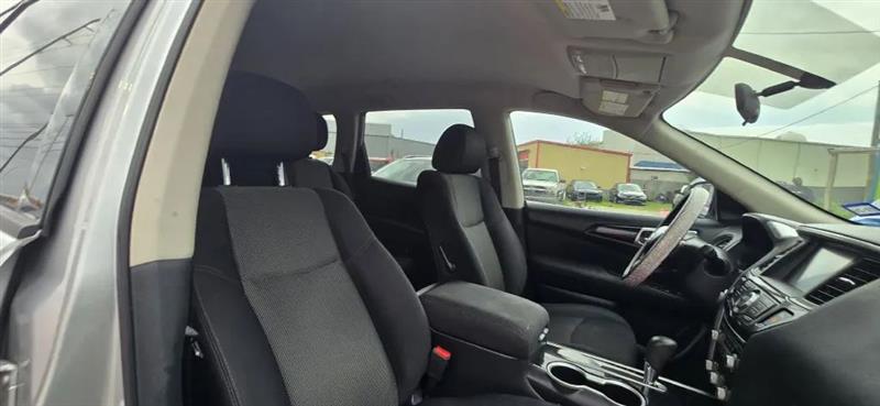 Nissan Pathfinder S 2WD 2017