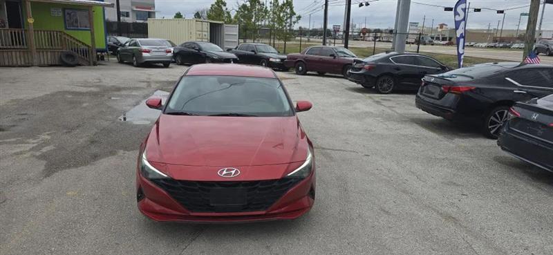 Hyundai Elantra SEL 2021