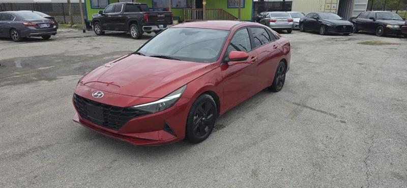 Hyundai Elantra SEL 2021