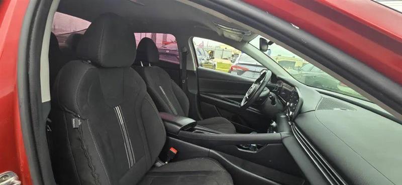 Hyundai Elantra SEL 2021