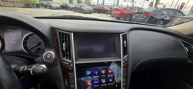 Infiniti Q50 3.0t LUXE 2018