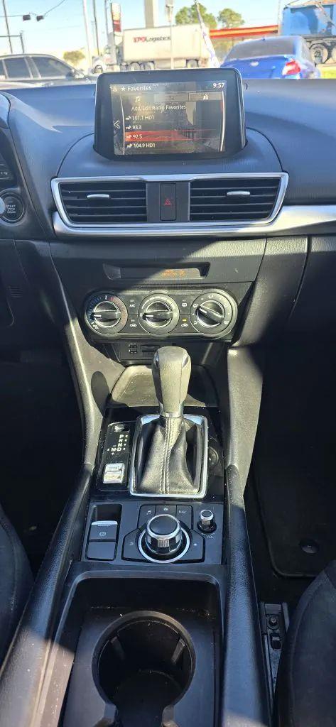 Mazda MAZDA3 i Sport AT 4-Door 2017