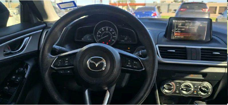 Mazda MAZDA3 i Sport AT 4-Door 2017