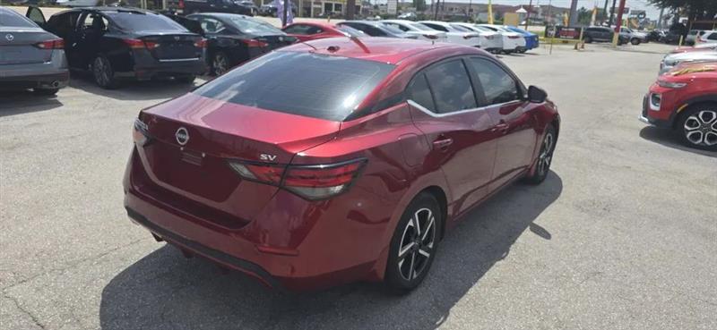 Nissan Sentra SV 2024