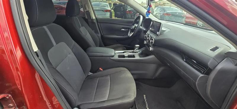 Nissan Sentra SV 2024