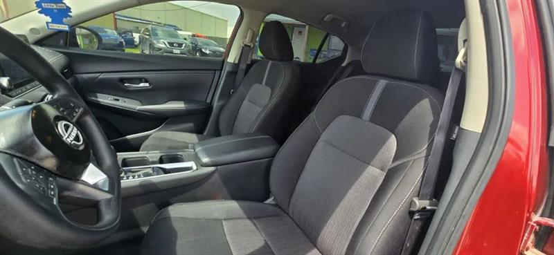 Nissan Sentra SV 2024