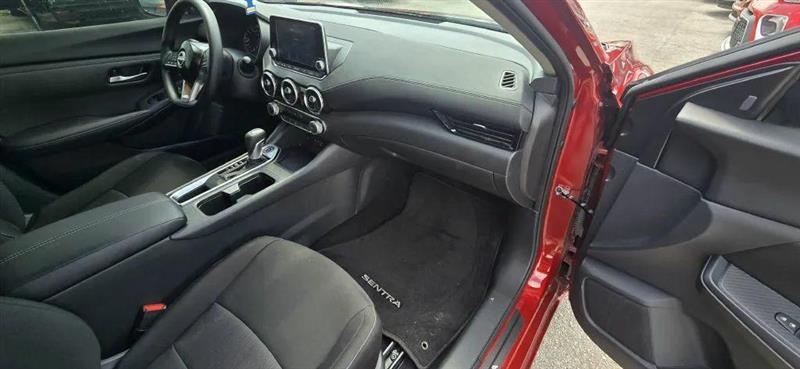 Nissan Sentra SV 2024