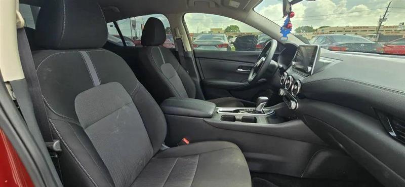 Nissan Sentra SV 2024