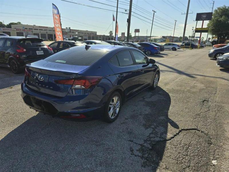 Hyundai Elantra Limited 2020