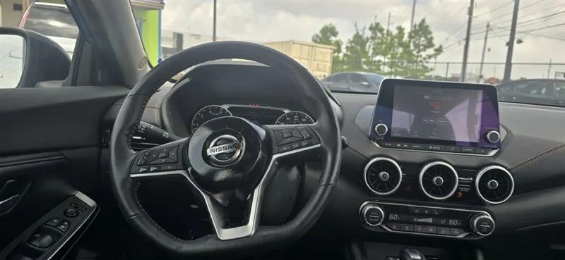 Nissan Sentra SR 2020