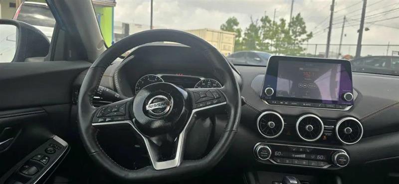 Nissan Sentra SR 2020