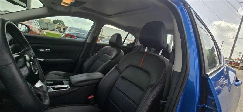 Nissan Sentra SR 2020