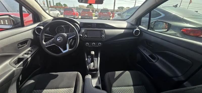 Nissan Versa S CVT 2021