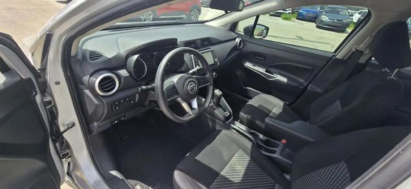 Nissan Versa S CVT 2021