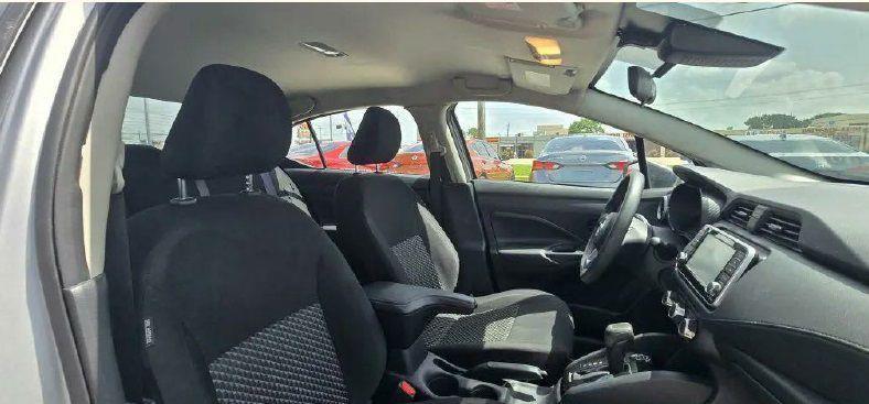 Nissan Versa S CVT 2021