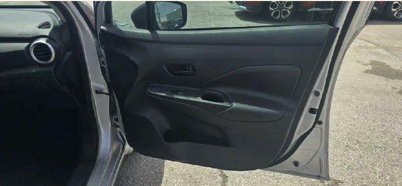 Nissan Versa S CVT 2021