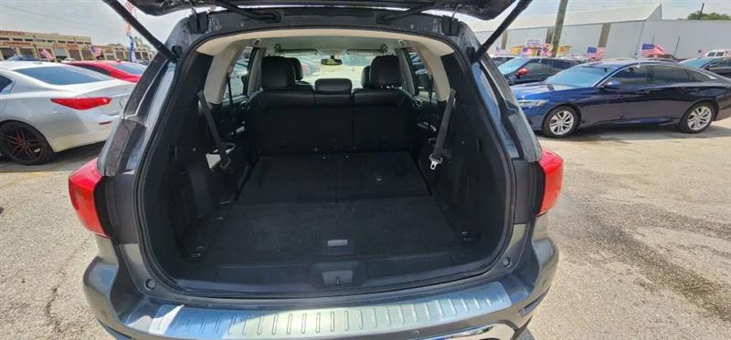 Nissan Pathfinder SL 2WD 2017