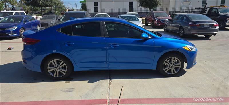 Hyundai Elantra Limited 2018