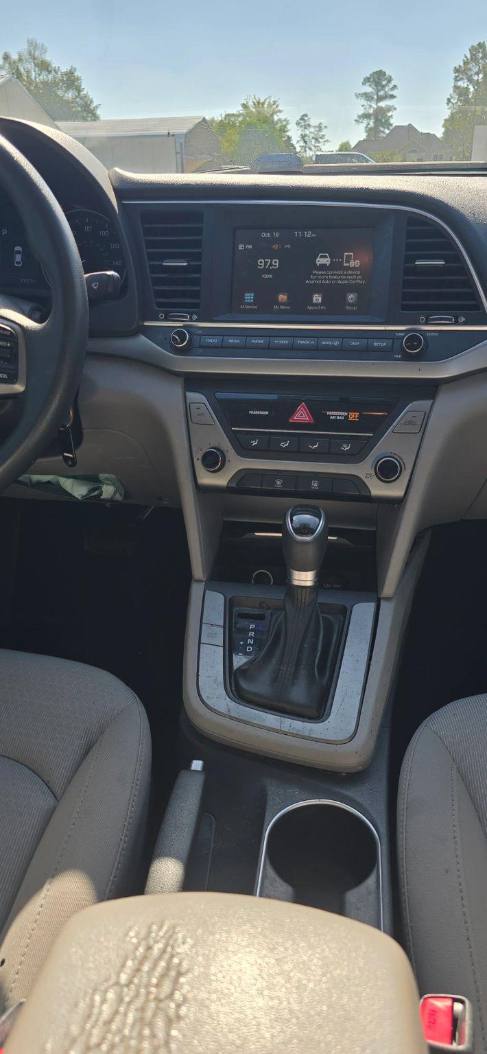 Hyundai Elantra Limited 2018