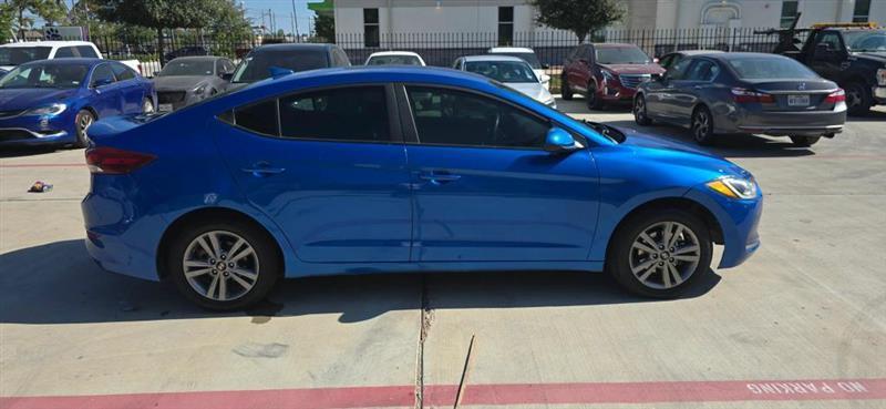 Hyundai Elantra Limited 2018