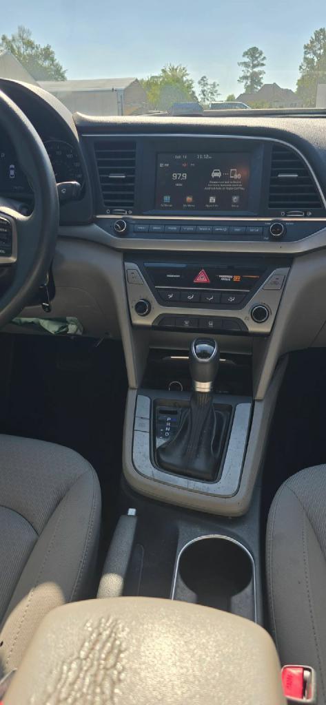 Hyundai Elantra Limited 2018